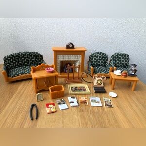 Calico Critters Sylvanian Families Deluxe Living Room Furniture - Incomplete